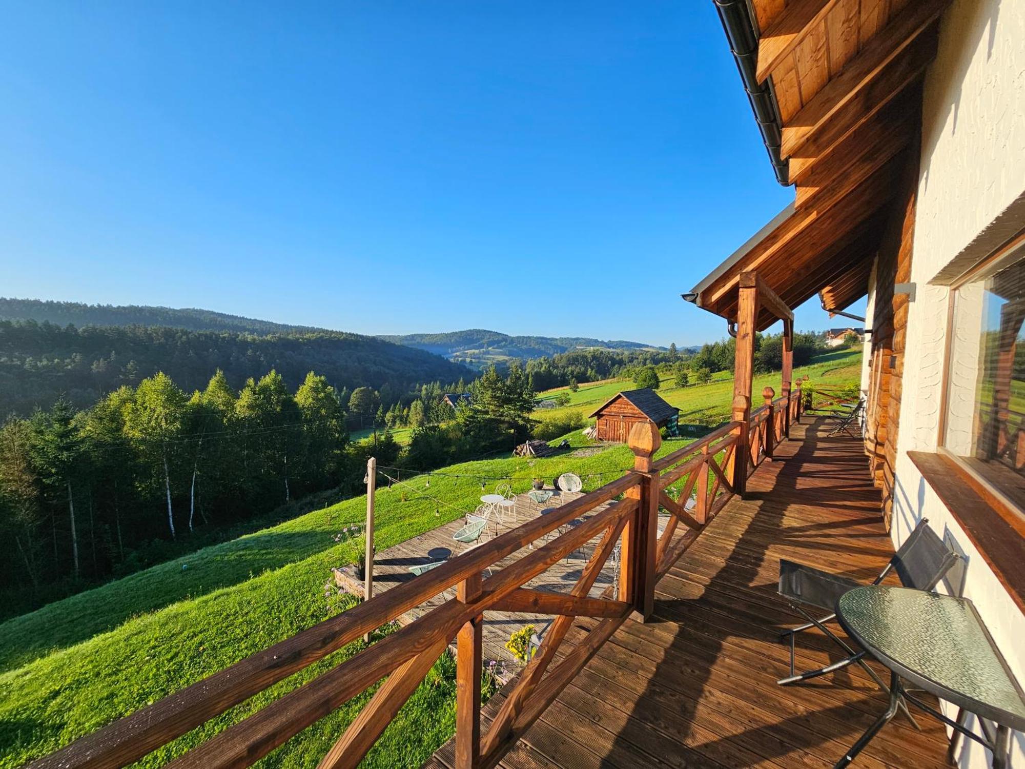 Chata W Bieszczadzie Apartamenty I Domki Z Basenem Bieszczady Polańczyk Buitenkant foto