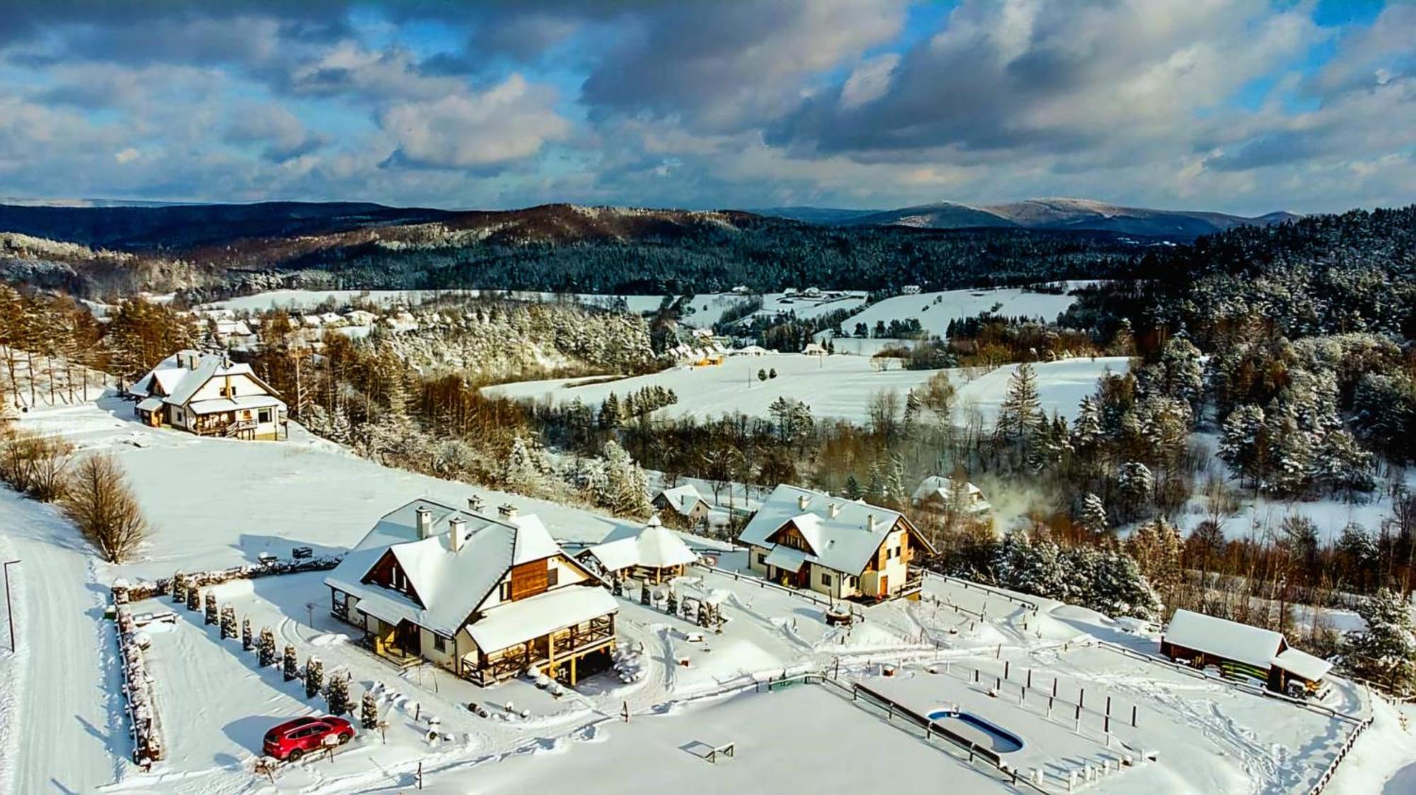 Chata W Bieszczadzie Apartamenty I Domki Z Basenem Bieszczady Polańczyk Buitenkant foto